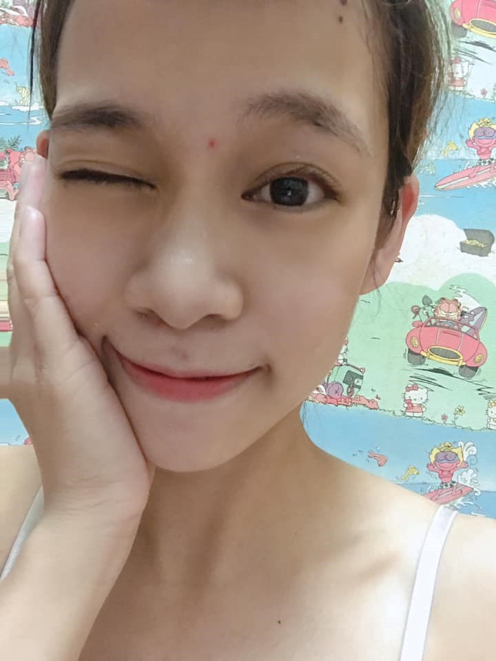 女人知己試用大隊,韓國L'EGERE蘭吉兒光速美白安瓶,韓國蘭吉兒光速美白安瓶,擁有近15年資深醫美背景的韓國科研團隊,研發高品質,安全有效的保養品,提倡精準保養理念,講求保養品用得多不如用得精準,獨家 ARP賦活深導因子,將保養成分更有效運作於肌膚底層,為啟動肌膚光采的鑰匙,光速美白安瓶,ARP賦活深導因子,7天美白,14天淡斑,穀胱甘肽,維他命C磷酸鎂鹽,抑制黑色素,好吸收不黏膩,白天可以用不反黑,很保濕