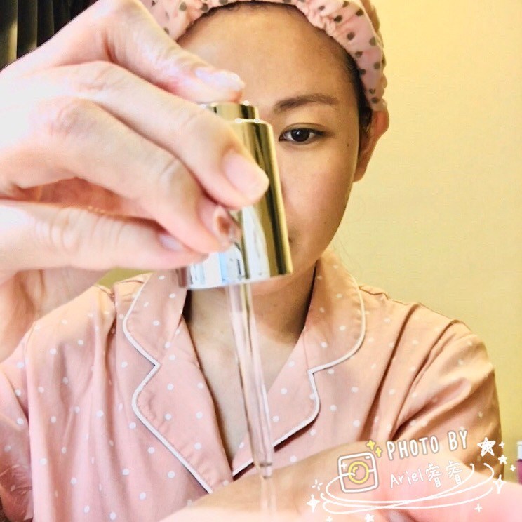 女人知己試用大隊,韓國L'EGERE蘭吉兒光速美白安瓶,韓國蘭吉兒光速美白安瓶,擁有近15年資深醫美背景的韓國科研團隊,研發高品質,安全有效的保養品,提倡精準保養理念,講求保養品用得多不如用得精準,獨家 ARP賦活深導因子,將保養成分更有效運作於肌膚底層,為啟動肌膚光采的鑰匙,光速美白安瓶,ARP賦活深導因子,7天美白,14天淡斑,穀胱甘肽,維他命C磷酸鎂鹽,抑制黑色素,好吸收不黏膩,白天可以用不反黑,很保濕