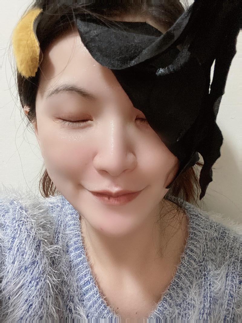 女人知己試用大隊,口碑行銷,部落客行銷,美的意向頂級專業面膜Concept of beauty,原物料與配方來至日本,保濕力可維持至隔天,易上妝不脫妝,保濕,海茴香,七葉樹萃取,氣墊布膜,撫平細紋,積雪草,角鯊烷,亮白,雪絨花,橄欖葉萃取,尿囊素,仙人掌,竹炭黑面膜,肌膚會呼吸,清爽不油膩