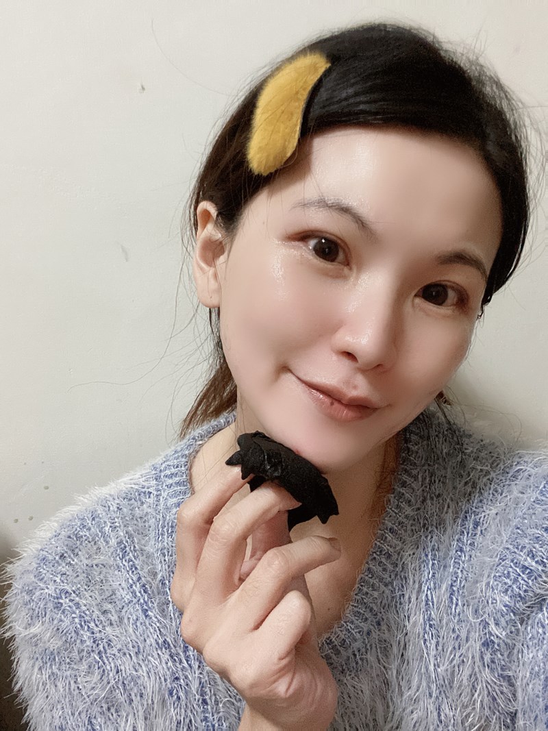 女人知己試用大隊,口碑行銷,部落客行銷,美的意向頂級專業面膜Concept of beauty,原物料與配方來至日本,保濕力可維持至隔天,易上妝不脫妝,保濕,海茴香,七葉樹萃取,氣墊布膜,撫平細紋,積雪草,角鯊烷,亮白,雪絨花,橄欖葉萃取,尿囊素,仙人掌,竹炭黑面膜,肌膚會呼吸,清爽不油膩