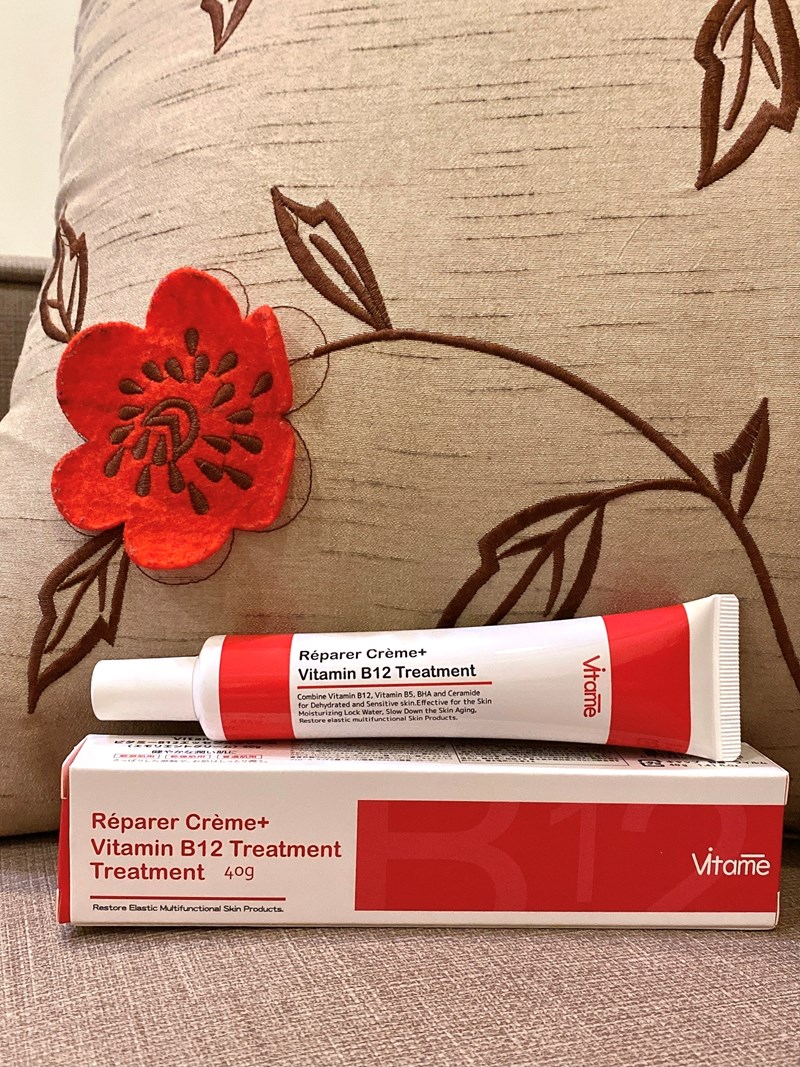 女人知己試用大隊,Vitame薇塔蜜維他命B12全能修護霜,Vitame薇塔蜜B12,舒敏修護,擦的B群,適合疲倦的肌膚,對抗肌膚老化,乾燥敏感,神奇修護能力,敏感肌適用,舒緩肌膚不適,保濕滋潤,防止肌膚老化,使肌膚恢復彈性,全家大小都適用,萬用修護