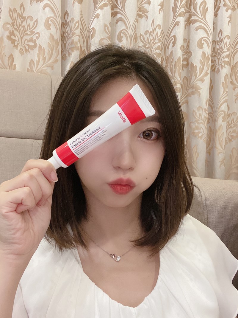 女人知己試用大隊,Vitame薇塔蜜維他命B12全能修護霜,Vitame薇塔蜜B12,舒敏修護,擦的B群,適合疲倦的肌膚,對抗肌膚老化,乾燥敏感,神奇修護能力,敏感肌適用,舒緩肌膚不適,保濕滋潤,防止肌膚老化,使肌膚恢復彈性,全家大小都適用,萬用修護