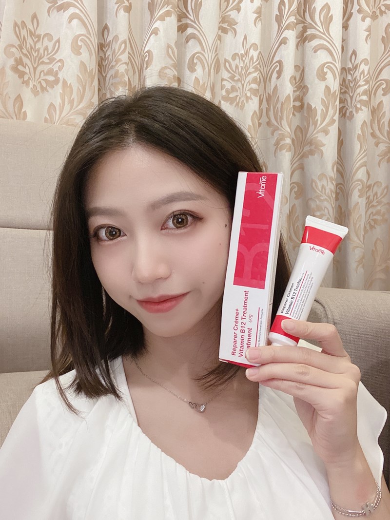 女人知己試用大隊,Vitame薇塔蜜維他命B12全能修護霜,Vitame薇塔蜜B12,舒敏修護,擦的B群,適合疲倦的肌膚,對抗肌膚老化,乾燥敏感,神奇修護能力,敏感肌適用,舒緩肌膚不適,保濕滋潤,防止肌膚老化,使肌膚恢復彈性,全家大小都適用,萬用修護