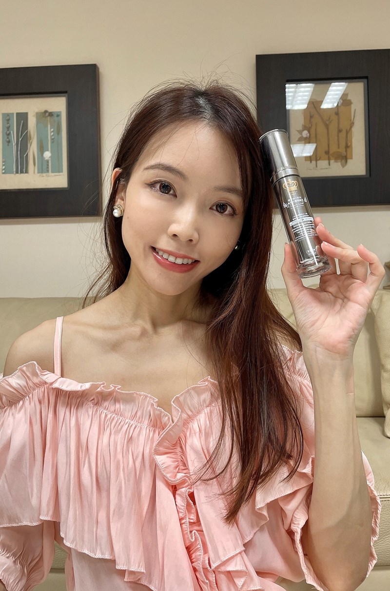 女人知己試用大隊,口碑行銷,部落客行銷,Marine C. 膠原蛋白胜肽 高效防曬隔離乳,MarineC,膠原蛋白胜肽,防曬隔離乳,Marine C.美人心,小銀瓶,防曬隔離乳30ml,隔離選的好，出門沒煩惱,女人我最大，玩美研究室推薦,一瓶頂三瓶，裸妝者最愛,1000道爾頓,膠原蛋白胜肽微分子,質地細,透氣感高,保濕,高CP值,一瓶就可以還妳漂漂臉,防曬,胜肽微分子,粉底液,遮瑕,裸妝,台灣MIT,一瓶多用途,無比透氣感