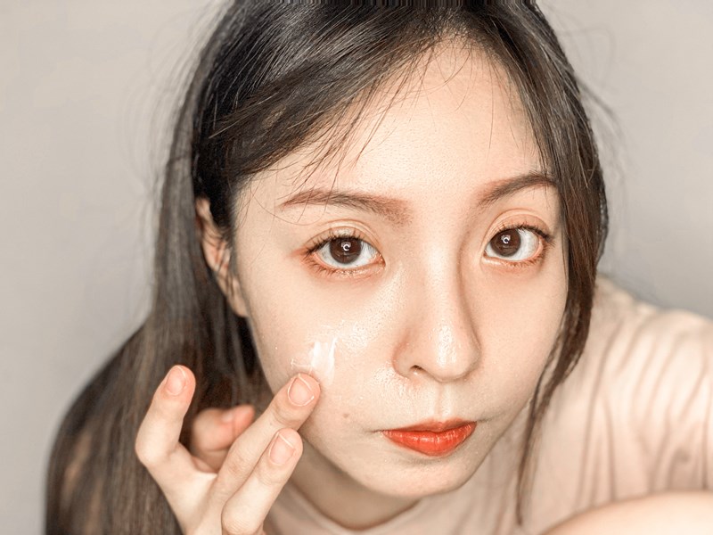 女人知己試用大隊,口碑行銷,部落客行銷,Dermesis迪敏施 Plus 涵鈣休異膚乳霜 滋潤型 120ml,Dermesis迪敏施,滋潤,保溼,舒緩,針對敏感性肌膚皮膚修護屏障,保溼性佳,更加滋潤,減緩水分散失,修護乾燥,有效預防皮膚乾裂,減少肌膚脫屑/脫皮,保濕舒緩,長效滋潤,俢護健康肌