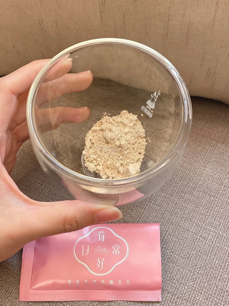 女人知己試用大隊,口碑行銷,部落客行銷,璽笙生技 莓好日常蔓越莓類黃酮胜肽,璽笙生技,莓好日常,美好日常,酵素,鳳梨酵素,複合酵素,蔓越莓,穀胱甘肽,非基因改造,蜂王乳,胜肽,SOD,類黃酮,前花青素,維生素C,抗氧化,五年熟成,調整體質,私密處保養,養顏美容,幫助入睡,改變菌叢生態