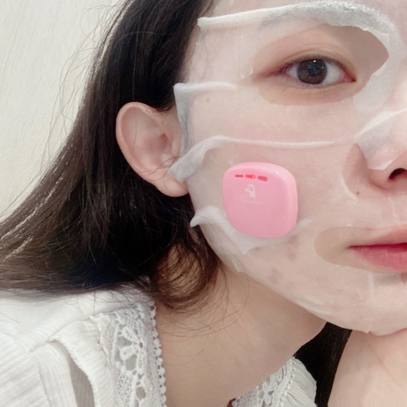 女人知己試用大隊,口碑行銷,部落客行銷,Fukusakura 面膜智能寶石肌,美膚神器,敷面膜的好朋友,AI智能,日本共同研發,日本認定製品證明書,宅在家的保濕神器,免插電,提升敷面膜效能,藉由電及水的引導幫助保養品吸收,居家輕巧智能美肌保養,攜帶便利,隨時都能保養,聰明按鈕智能設計,自由調整保養強度