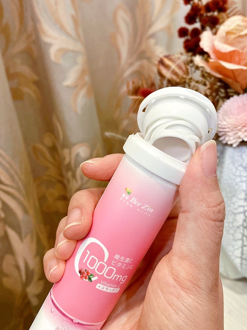 女人知己試用大隊,口碑行銷,部落客行銷,康萃 維生素C1000膠原發泡錠,BeeZin康萃,維生素C膠原發泡錠,1000mgVit.C,Vit.C膠原發泡錠,瑞莎,好氣色,促進膠原蛋白形成,促進鐵吸收,具抗氧化作用,粉紅蔓越莓口味