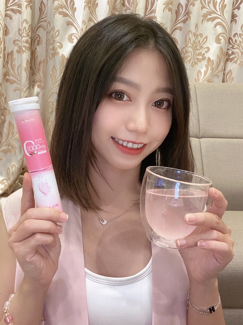 女人知己試用大隊,口碑行銷,部落客行銷,康萃 維生素C1000膠原發泡錠,BeeZin康萃,維生素C膠原發泡錠,1000mgVit.C,Vit.C膠原發泡錠,瑞莎,好氣色,促進膠原蛋白形成,促進鐵吸收,具抗氧化作用,粉紅蔓越莓口味