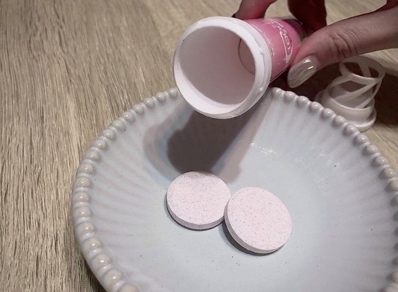 女人知己試用大隊,口碑行銷,部落客行銷,康萃 維生素C1000膠原發泡錠,BeeZin康萃,維生素C膠原發泡錠,1000mgVit.C,Vit.C膠原發泡錠,瑞莎,好氣色,促進膠原蛋白形成,促進鐵吸收,具抗氧化作用,粉紅蔓越莓口味