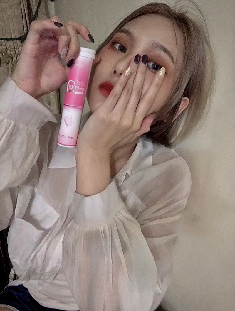 女人知己試用大隊,口碑行銷,部落客行銷,康萃 維生素C1000膠原發泡錠,BeeZin康萃,維生素C膠原發泡錠,1000mgVit.C,Vit.C膠原發泡錠,瑞莎,好氣色,促進膠原蛋白形成,促進鐵吸收,具抗氧化作用,粉紅蔓越莓口味