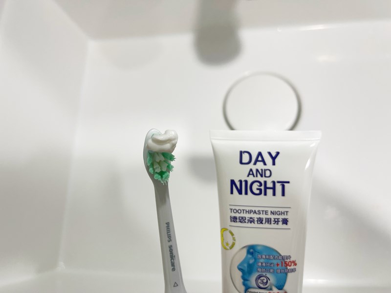 女人知己試用大隊,口碑行銷,部落客行銷,德恩奈夜用牙膏,夜用,唾液,細菌,口乾,刷牙流血,牙周病,配合正確刷牙習慣，便可預防蛀牙,德國,德恩奈,牙膏