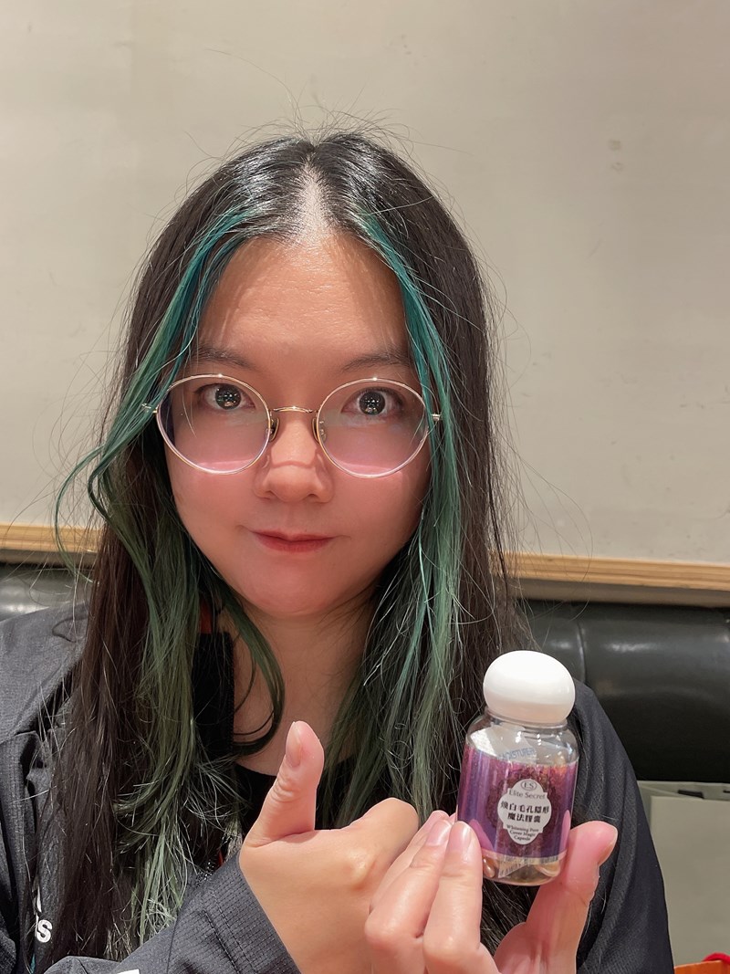 女人知己試用大隊,伊莉特煥白毛孔隱形魔法膠囊,一顆抵3瓶,伊莉特47年膚質改造專家