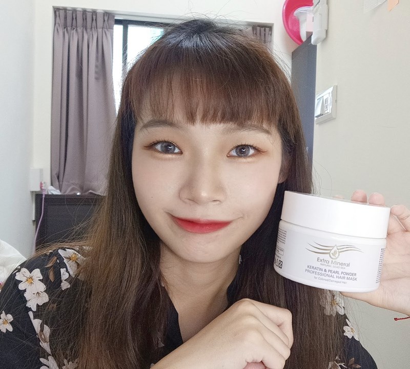女人知己試用大隊,口碑行銷,部落客行銷,Extra Mineral 專業護色髮膜,Extra Mineral角蛋白&珍珠粉-專業護色髮膜,Extra Mineral,專業護色髮膜,無爭議化學物質,無環境傷害,無動物實驗,以色列原裝進口,含有珍貴角蛋白,珍珠粉和死海礦物質,修復染燙後受損髮質，同時具有強大的護色功用,礦物質微量元素是組織修復的重要元素,深層修護,柔順保水光澤重現髮絲生命力,回購率高,Extra Mineral結合創新美容技術與死海天然礦藏,獨特配方在修護髮絲的同時不造成髮根負擔,由專業化學家配製，經過以色列認證實驗室的嚴格測試，以確保其安全性和有效性,Extra Mineral系列香氛以舊巴黎街道的記憶為基調，加入地中海的獨特氛圍，以柑橘,桉樹,石榴為主調,以色列政府頒發傑出產品出口製造商,優良死海產品標章,GMP ISO認證,生菌數檢驗合格