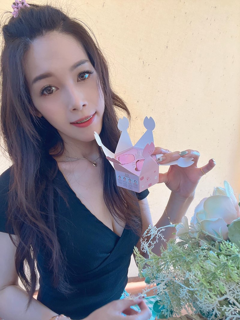 女人知己試用大隊,口碑行銷,部落客行銷,Fukusakura 面膜智能寶石肌,美膚神器,敷面膜的好朋友,AI智能,日本共同研發,日本認定製品證明書,宅在家的保濕神器,免插電,提升敷面膜效能,藉由電及水的引導幫助保養品吸收,居家輕巧智能美肌保養,攜帶便利,隨時都能保養,聰明按鈕智能設計,自由調整保養強度