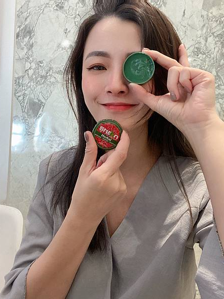 女人知己試用大隊,口碑行銷,部落客行銷,Shaan 炫媽咪,萬用百解膏,薄荷精油,台灣精品獎,潤膚,薄荷萬用百解膏,薄荷膏,紫草膏