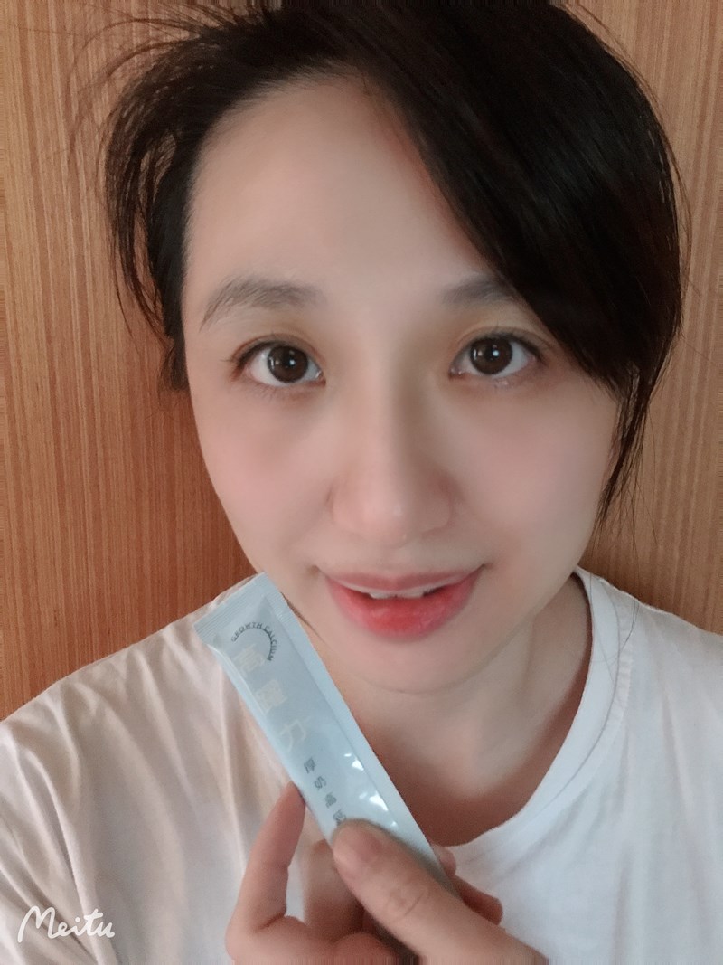 女人知己試用大隊,口碑行銷,部落客行銷,永德生技 高躍力厚奶高鈣,永德生技高躍力,霸高小子,成長專門對策,醫師好辣推薦,骨科醫師洪嘉鴻推薦,一小包高躍力萃取自2.5公升牛奶的鈣,水解牛奶鈣,專利成長型膠原蛋白,韓國專利黑酵母萃取物,鎂,維生素 D3,維生素K2,菊苣纖維,專利藻油DHA,堅持不添加任何有疑慮成分,賀爾蒙檢測合格,通過789項SGS檢驗,純鈣量高達500mg，滿足一日所需,成長期可一天兩包，等於喝了4大杯牛奶