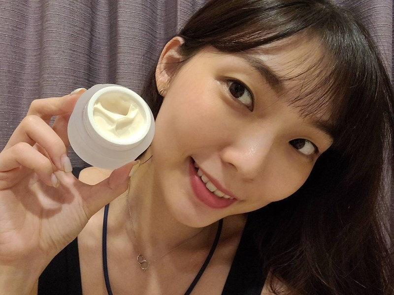 女人知己試用大隊,口碑行銷,部落客行銷,Smarter 極地雪絨花霜,Smarter SPA 30 年的SPA品牌,Smarter SPA,smarterspa 30年的 SPA 品牌,極地雪絨花霜+簡約保養，詩嫚特保養品,保濕霜推薦,面霜+保濕,保濕霜+緊緻,乾燥+保濕霜