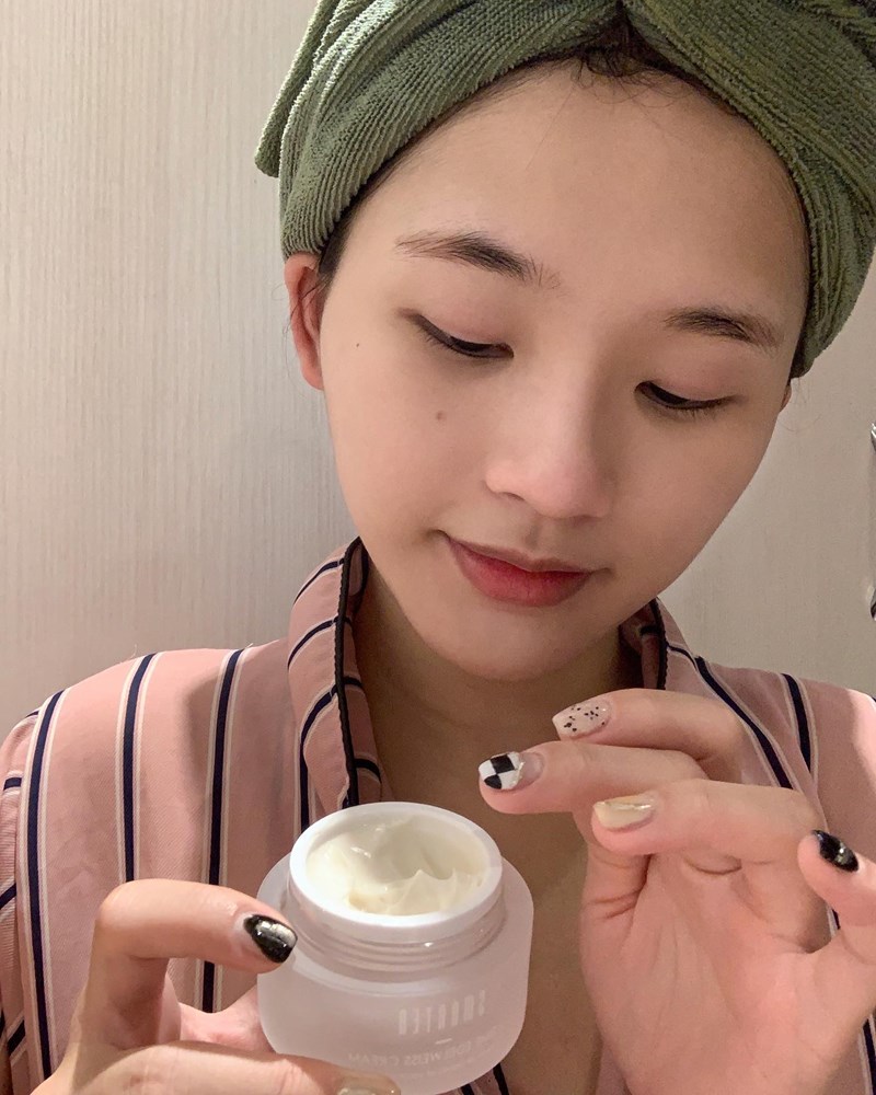 女人知己試用大隊,口碑行銷,部落客行銷,Smarter 極地雪絨花霜,Smarter SPA 30 年的SPA品牌,Smarter SPA,smarterspa 30年的 SPA 品牌,極地雪絨花霜+簡約保養，詩嫚特保養品,保濕霜推薦,面霜+保濕,保濕霜+緊緻,乾燥+保濕霜