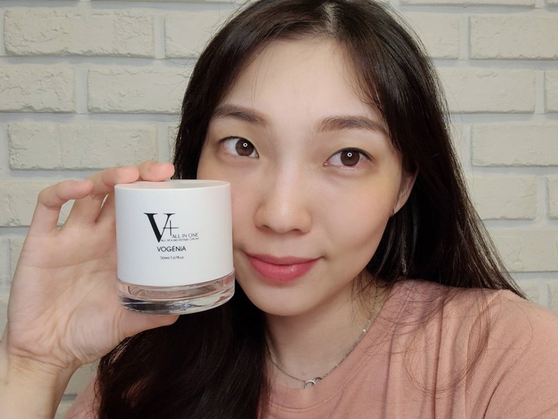 女人知己試用大隊,口碑行銷,部落客行銷,V+全方位修護乳霜,VOGÉNIA V+全方位修護乳霜,舒緩肌膚壓力,生活壓力也是會造成肌膚老化的原因之一,有研究報告指出，生活壓力可能是指生理上的睡眠不足,工作的壓力,人際關係等，還有外在的環境,現今的疫情,氣候的變化，這些對於肌膚來說都是一個壓力的來源。,懶人福星 一罐就足夠,專利研發,保持肌膚水潤度，使肌膚如絲般順滑,有助於舒緩和護理肌膚,提升肌膚對環境傷害的保護力優良製作,國際認證,專業技術