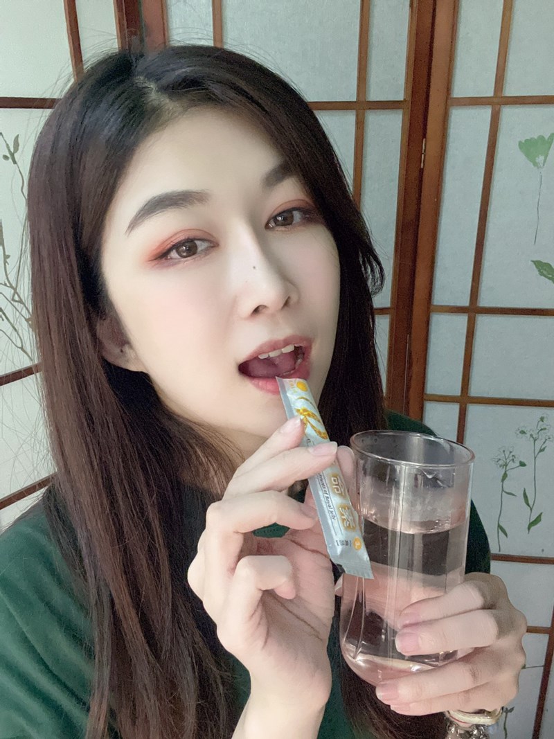 女人知己試用大隊,口碑行銷,部落客行銷,合潤Ｒ生命素蜂王乳粉,胺基酸,蜂王乳,蛋白質,素食可用,健研所,合潤,R生命素,促進新陳代謝,調整體質,滋補強身,增強體力,精神旺盛,養顏美容