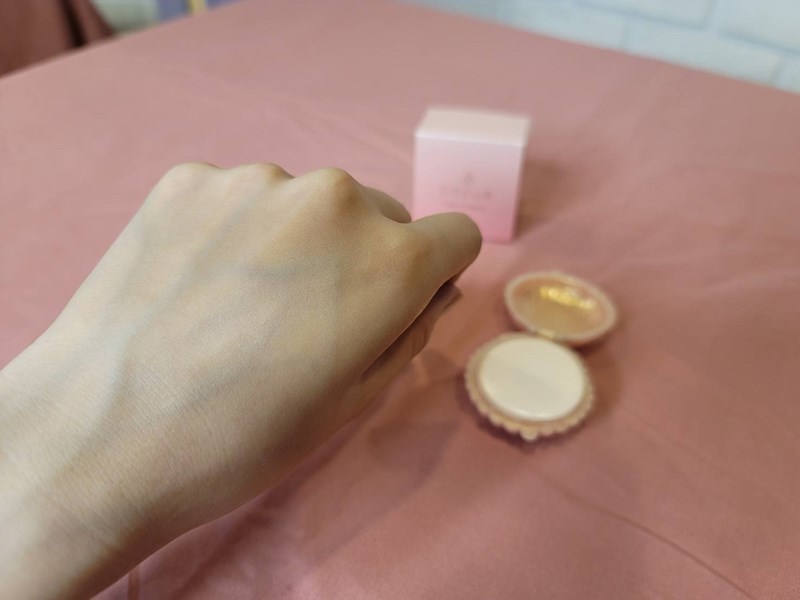 女人知己試用大隊,口碑行銷,部落客行銷,OSEUR歐絲爾環球特製真珠膏10g,粉紅貝殼,潤色,古早的素顏霜,台灣製造,外銷,保濕,皮膚變細緻,光滑粉嫩,修飾毛孔,均勻膚色,保濕水潤