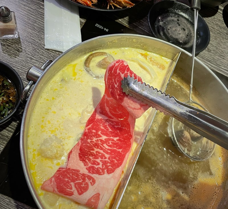 女人知己試用大隊,口碑行銷,部落客行銷,海陸雙人套餐,中壢火鍋推薦,中壢聚餐,中原火鍋推薦,中壢和牛,源自蘆洲正官,中壢火鍋,桃園火鍋,中壢鍋物推薦,中壢上官木桶鍋,上官木桶鍋