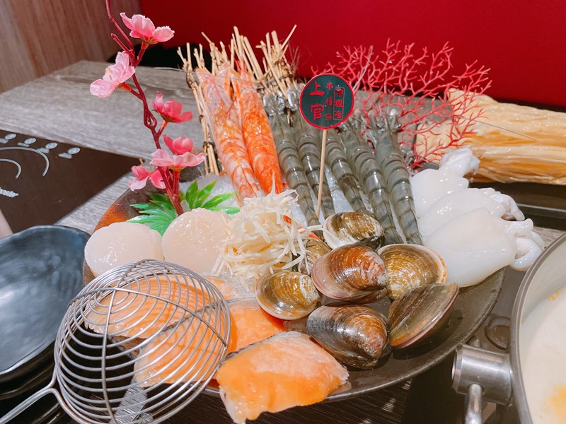 女人知己試用大隊,口碑行銷,部落客行銷,海陸雙人套餐,中壢火鍋推薦,中壢聚餐,中原火鍋推薦,中壢和牛,源自蘆洲正官,中壢火鍋,桃園火鍋,中壢鍋物推薦,中壢上官木桶鍋,上官木桶鍋