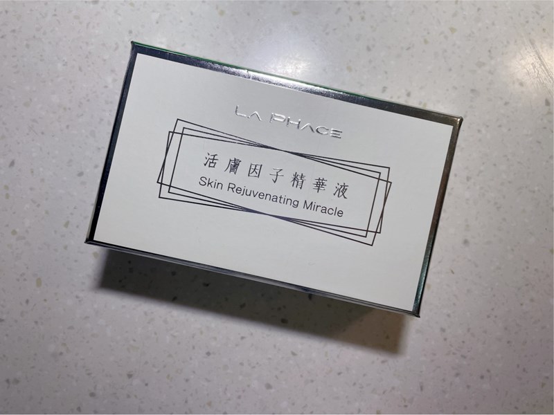 女人知己試用大隊,口碑行銷,部落客行銷,La Phace 活膚因子精華液,獨家智慧寡胜肽因子,活化肌膚,調理肌膚紋路,使肌膚回復柔順平和的線條,加強保濕修護,延緩肌膚老化,維持肌膚健康,使肌膚散發光彩,維持肌膚彈性