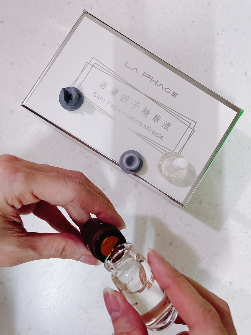 女人知己試用大隊,口碑行銷,部落客行銷,La Phace 活膚因子精華液,獨家智慧寡胜肽因子,活化肌膚,調理肌膚紋路,使肌膚回復柔順平和的線條,加強保濕修護,延緩肌膚老化,維持肌膚健康,使肌膚散發光彩,維持肌膚彈性