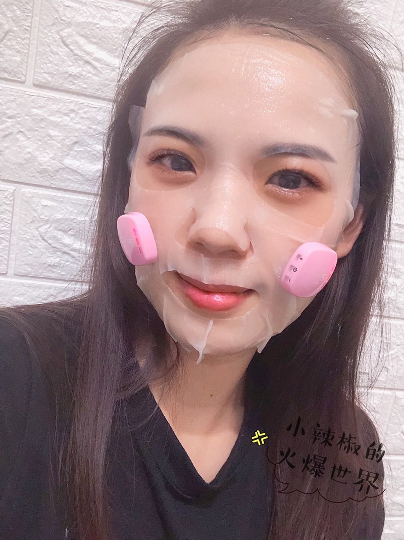 女人知己試用大隊,口碑行銷,部落客行銷,Fukusakura 面膜智能寶石肌,美膚神器,敷面膜的好朋友,AI智能,日本共同研發,日本認定製品證明書,宅在家的保濕神器,免插電,提升敷面膜效能,藉由電及水的引導幫助保養品吸收,居家輕巧智能美肌保養,攜帶便利,隨時都能保養,聰明按鈕智能設計,自由調整保養強度