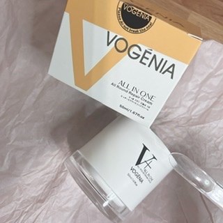 女人知己試用大隊,口碑行銷,部落客行銷,V+全方位修護乳霜,VOGÉNIA V+全方位修護乳霜,舒緩肌膚壓力,生活壓力也是會造成肌膚老化的原因之一,有研究報告指出，生活壓力可能是指生理上的睡眠不足,工作的壓力,人際關係等，還有外在的環境,現今的疫情,氣候的變化，這些對於肌膚來說都是一個壓力的來源。,懶人福星 一罐就足夠,專利研發,保持肌膚水潤度，使肌膚如絲般順滑,有助於舒緩和護理肌膚,提升肌膚對環境傷害的保護力優良製作,國際認證,專業技術