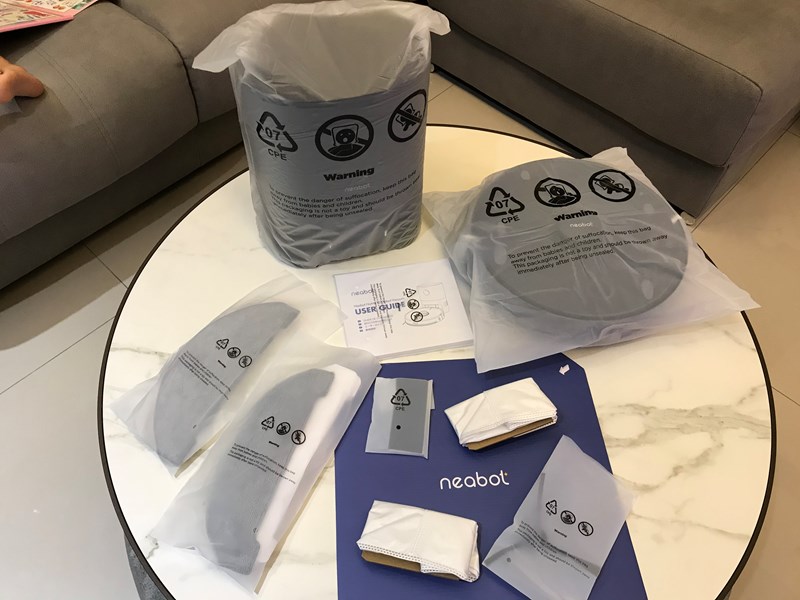 女人知己試用大隊,口碑行銷,部落客行銷,NEABOT N2 PLUS 自動集塵堡掃拖機器人,NEABOT N2 PLUS,自動集塵掃拖機器人,市場最低價,清潔效率提升90%,無人車鐳射導航技術,新一代LDS8.0 LIDAR技術,強大的避障能力及清掃效率,2.8公升大容量集塵袋,250ml恆壓電控大水箱,2700PA吸力,4段式吸力調整,地毯自動增壓,沿牆偵測感應僅1cm,APP智能操作,預約清掃,設定禁區