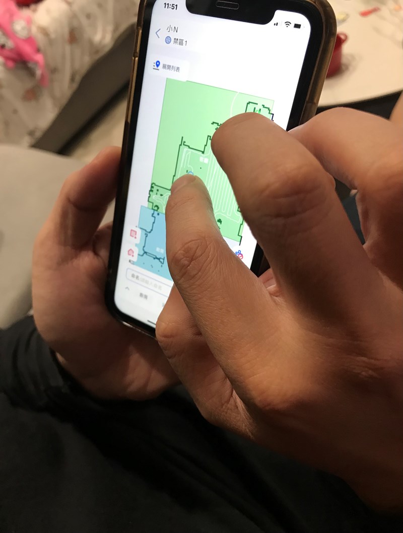 女人知己試用大隊,口碑行銷,部落客行銷,NEABOT N2 PLUS 自動集塵堡掃拖機器人,NEABOT N2 PLUS,自動集塵掃拖機器人,市場最低價,清潔效率提升90%,無人車鐳射導航技術,新一代LDS8.0 LIDAR技術,強大的避障能力及清掃效率,2.8公升大容量集塵袋,250ml恆壓電控大水箱,2700PA吸力,4段式吸力調整,地毯自動增壓,沿牆偵測感應僅1cm,APP智能操作,預約清掃,設定禁區