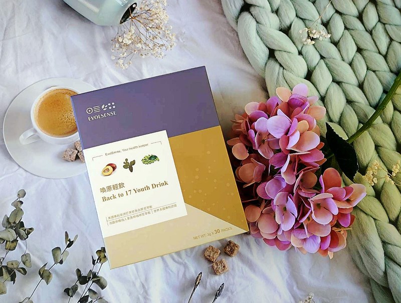 女人知己試用大隊,口碑行銷,部落客行銷,Evolsense璦研司  喚原輕飲Back to 17 Youth drink,Evolsense璦研司 喚原輕飲,添加非洲芒果籽（輕盈）,綠咖啡豆+柑橘瓜拿納（燃燒）,仙人掌萃取（分解）,金針菇萃取（淨空）,白腎豆（攔截）,吃貨速攻配方,便利,順暢,快速,多國官方認證及獎項，專利製成好安心,直接撕開食用或加入100ml冷水沖泡飲用