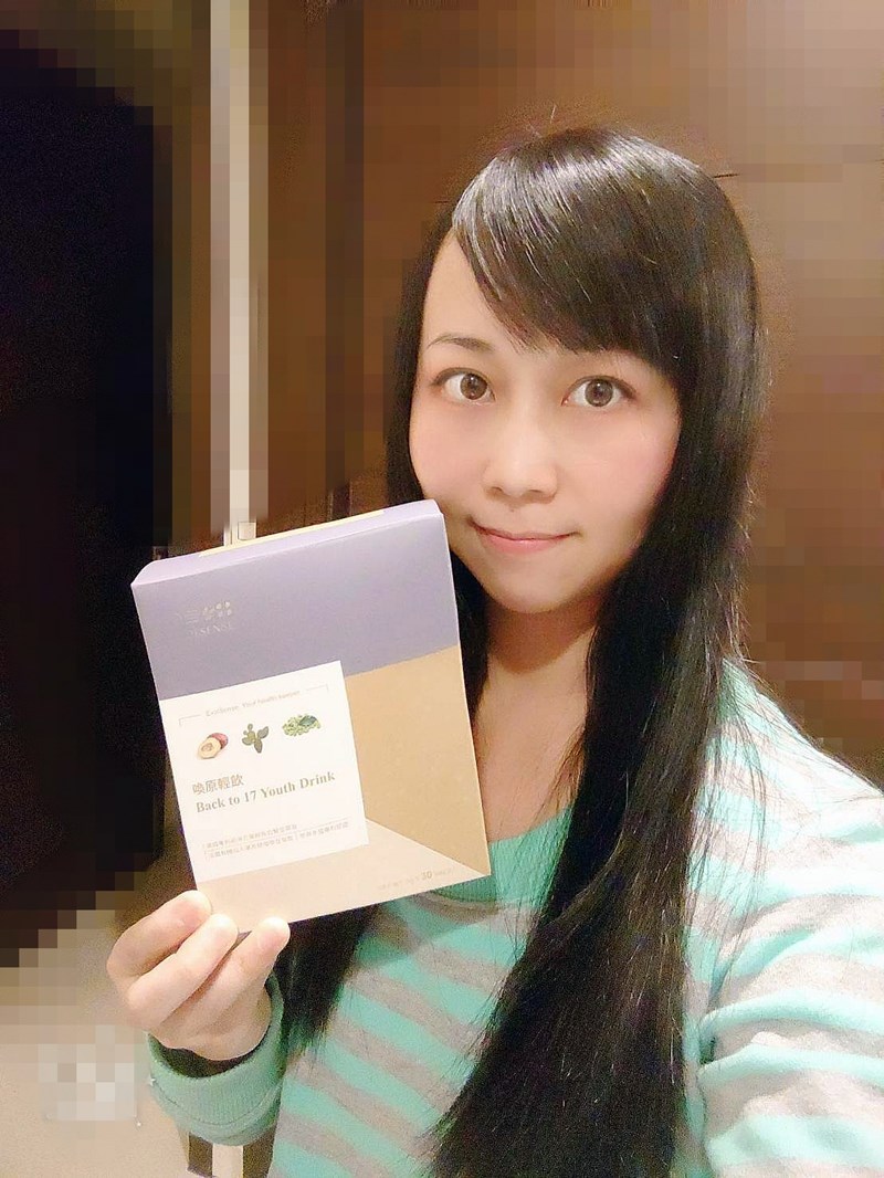 女人知己試用大隊,口碑行銷,部落客行銷,Evolsense璦研司  喚原輕飲Back to 17 Youth drink,Evolsense璦研司 喚原輕飲,添加非洲芒果籽（輕盈）,綠咖啡豆+柑橘瓜拿納（燃燒）,仙人掌萃取（分解）,金針菇萃取（淨空）,白腎豆（攔截）,吃貨速攻配方,便利,順暢,快速,多國官方認證及獎項，專利製成好安心,直接撕開食用或加入100ml冷水沖泡飲用