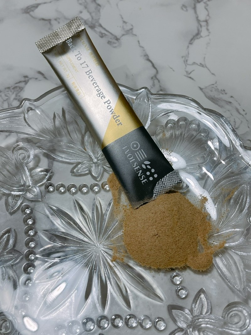 女人知己試用大隊,口碑行銷,部落客行銷,Evolsense璦研司  喚原輕飲Back to 17 Youth drink,Evolsense璦研司 喚原輕飲,添加非洲芒果籽（輕盈）,綠咖啡豆+柑橘瓜拿納（燃燒）,仙人掌萃取（分解）,金針菇萃取（淨空）,白腎豆（攔截）,吃貨速攻配方,便利,順暢,快速,多國官方認證及獎項，專利製成好安心,直接撕開食用或加入100ml冷水沖泡飲用