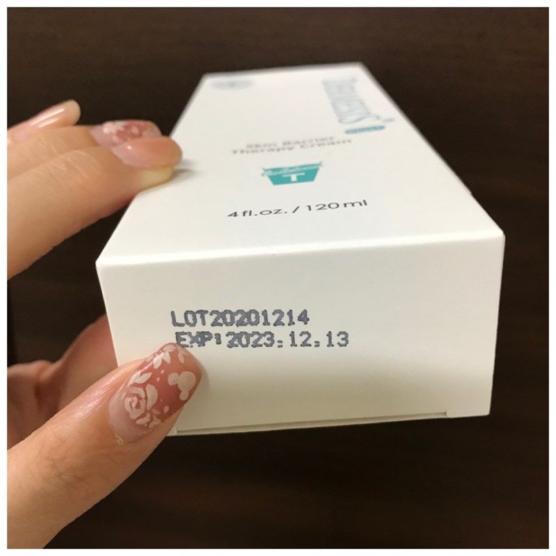 女人知己試用大隊,口碑行銷,部落客行銷,Dermesis迪敏施 Plus 涵鈣休異膚乳霜 滋潤型 120ml,Dermesis迪敏施,滋潤,保溼,舒緩,針對敏感性肌膚皮膚修護屏障,保溼性佳,更加滋潤,減緩水分散失,修護乾燥,有效預防皮膚乾裂,減少肌膚脫屑/脫皮,保濕舒緩,長效滋潤,俢護健康肌