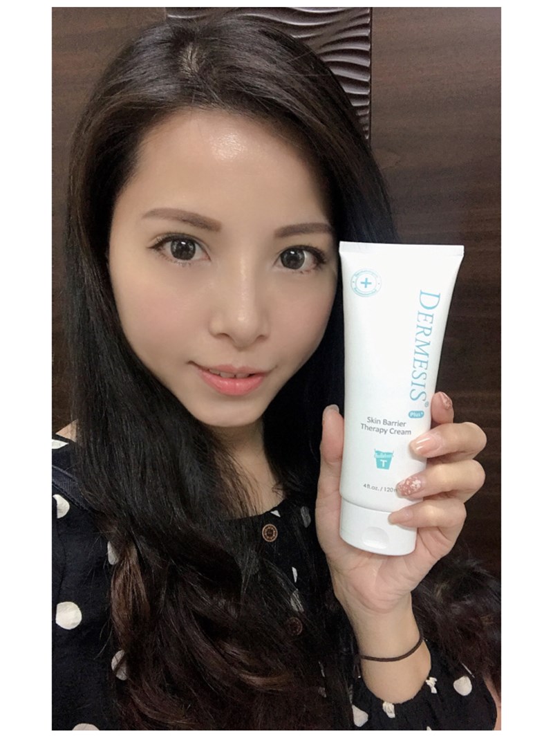 女人知己試用大隊,口碑行銷,部落客行銷,Dermesis迪敏施 Plus 涵鈣休異膚乳霜 滋潤型 120ml,Dermesis迪敏施,滋潤,保溼,舒緩,針對敏感性肌膚皮膚修護屏障,保溼性佳,更加滋潤,減緩水分散失,修護乾燥,有效預防皮膚乾裂,減少肌膚脫屑/脫皮,保濕舒緩,長效滋潤,俢護健康肌