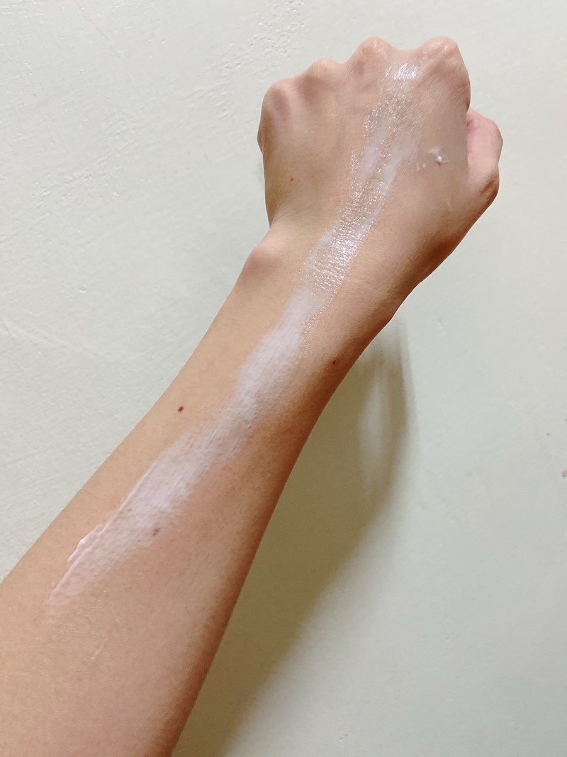 女人知己試用大隊,口碑行銷,部落客行銷,Dermesis迪敏施 Plus 涵鈣休異膚乳霜 滋潤型 120ml,Dermesis迪敏施,滋潤,保溼,舒緩,針對敏感性肌膚皮膚修護屏障,保溼性佳,更加滋潤,減緩水分散失,修護乾燥,有效預防皮膚乾裂,減少肌膚脫屑/脫皮,保濕舒緩,長效滋潤,俢護健康肌