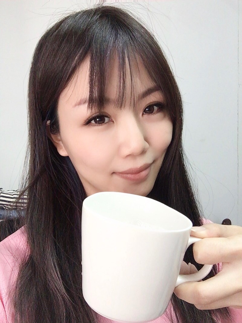 女人知己試用大隊,口碑行銷,部落客行銷,康萃 維生素C1000膠原發泡錠,BeeZin康萃,維生素C膠原發泡錠,1000mgVit.C,Vit.C膠原發泡錠,瑞莎,好氣色,促進膠原蛋白形成,促進鐵吸收,具抗氧化作用,粉紅蔓越莓口味