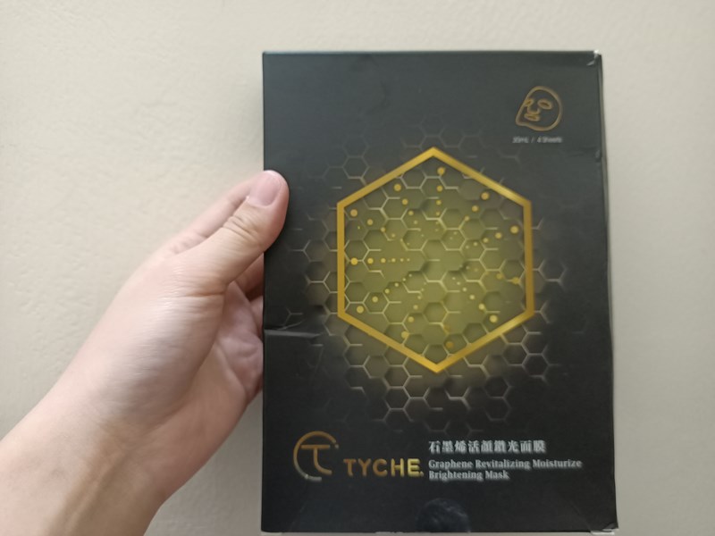 女人知己試用大隊,口碑行銷,部落客行銷,TYCHE太姬  石墨烯活顏鑽光面膜 ,TYCHE太姬,石墨烯,面膜,黑面膜,石墨烯面膜,石墨烯活顏鑽光面膜,面膜界的美肌導入儀,六胜肽,蠶絲蛋白,傳明酸,海藻醣,台灣面膜,台灣保養品牌,保溼,緊緻,賦活