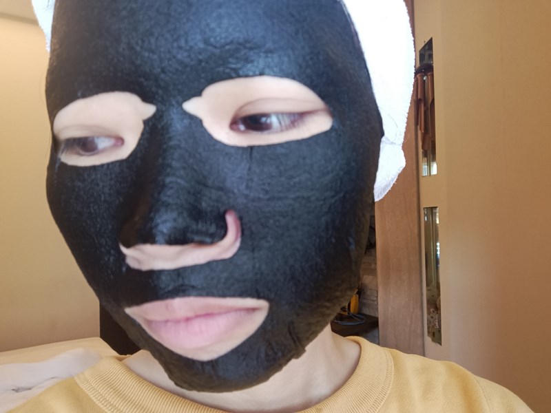 女人知己試用大隊,口碑行銷,部落客行銷,TYCHE太姬  石墨烯活顏鑽光面膜 ,TYCHE太姬,石墨烯,面膜,黑面膜,石墨烯面膜,石墨烯活顏鑽光面膜,面膜界的美肌導入儀,六胜肽,蠶絲蛋白,傳明酸,海藻醣,台灣面膜,台灣保養品牌,保溼,緊緻,賦活