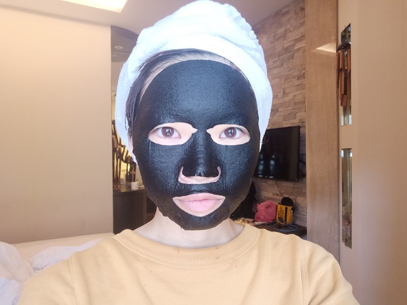 女人知己試用大隊,口碑行銷,部落客行銷,TYCHE太姬  石墨烯活顏鑽光面膜 ,TYCHE太姬,石墨烯,面膜,黑面膜,石墨烯面膜,石墨烯活顏鑽光面膜,面膜界的美肌導入儀,六胜肽,蠶絲蛋白,傳明酸,海藻醣,台灣面膜,台灣保養品牌,保溼,緊緻,賦活