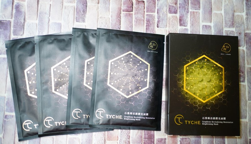 女人知己試用大隊,口碑行銷,部落客行銷,TYCHE太姬  石墨烯活顏鑽光面膜 ,TYCHE太姬,石墨烯,面膜,黑面膜,石墨烯面膜,石墨烯活顏鑽光面膜,面膜界的美肌導入儀,六胜肽,蠶絲蛋白,傳明酸,海藻醣,台灣面膜,台灣保養品牌,保溼,緊緻,賦活