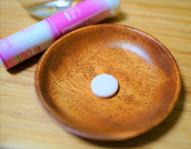 女人知己試用大隊,口碑行銷,部落客行銷,康萃 維生素C1000膠原發泡錠,BeeZin康萃,維生素C膠原發泡錠,1000mgVit.C,Vit.C膠原發泡錠,瑞莎,好氣色,促進膠原蛋白形成,促進鐵吸收,具抗氧化作用,粉紅蔓越莓口味