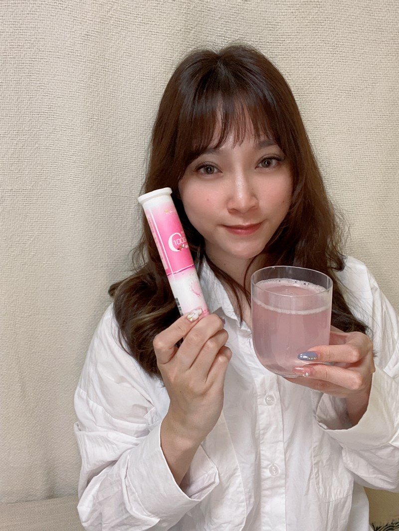 女人知己試用大隊,口碑行銷,部落客行銷,康萃 維生素C1000膠原發泡錠,BeeZin康萃,維生素C膠原發泡錠,1000mgVit.C,Vit.C膠原發泡錠,瑞莎,好氣色,促進膠原蛋白形成,促進鐵吸收,具抗氧化作用,粉紅蔓越莓口味