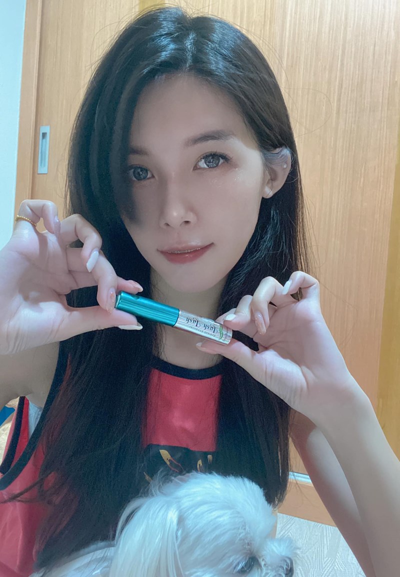 女人知己試用大隊,口碑行銷,部落客行銷,Pelo Baum 睫毛滋養液,Pelo Baum,睫毛滋養液,,持續4-8週,韓國胜肽大廠Caregen,強韌,睡前使用,,放大眼神,不易斷裂,孕婦可使用,4種精選保濕成分,5種珍貴胜肽成分