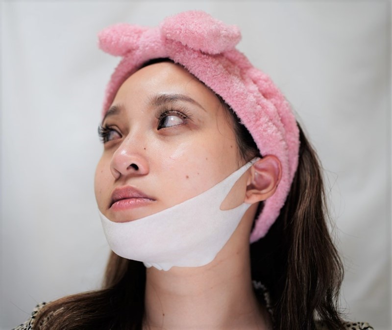 女人知己試用大隊,口碑行銷,部落客行銷,Lokah高光打亮蜜 香檳金＋ Lokah小臉V提拉面模,Lokah高光打亮蜜,Lokah小臉V提拉面模,極美光澤,立體,光澤妝感,朵烈美妝,紐約國際彩妝師,Doleh Beauty NYC,Naomi 老師監製,泰雅紋面設計,紐約品牌創立