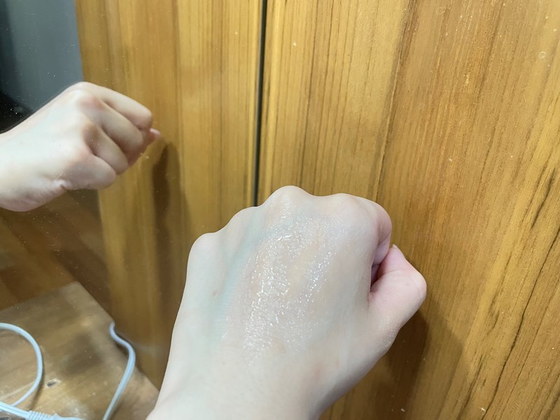 女人知己試用大隊,CORESENCE 蔻仙詩極地冰河醣凍膜,將南極醣蛋白修護力與玻尿酸保濕力注入保濕凍膜中,深度調節肌底造水力,密集補水,改善粗糙感肌膚,讓水嫩效果更持久,鎖水保濕再升級,南極醣蛋白,海藻糖,透明質酸鈉,金縷梅,薰衣草,天竺葵